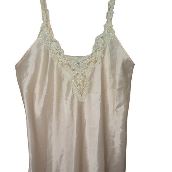 Vintage Dentelle Nightgown S Peach Pink Lace Trim Satin Polyester Made in USA - Picture 3 of 10